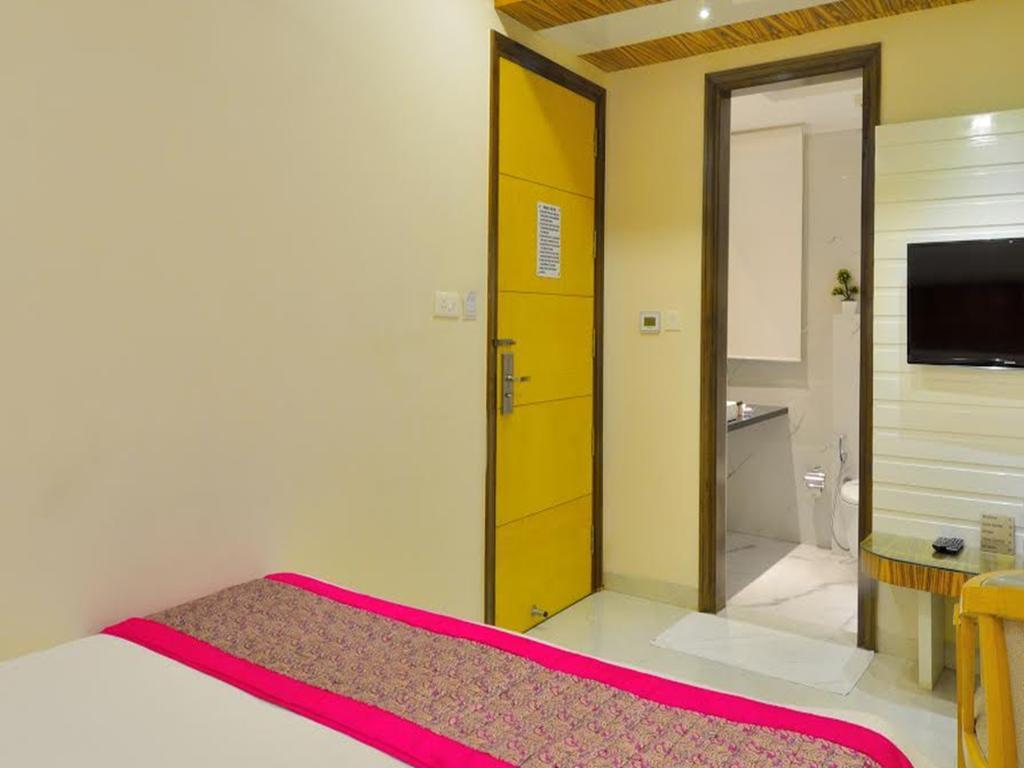 Hotel Aman Continental - Paharganj New Delhi Luaran gambar