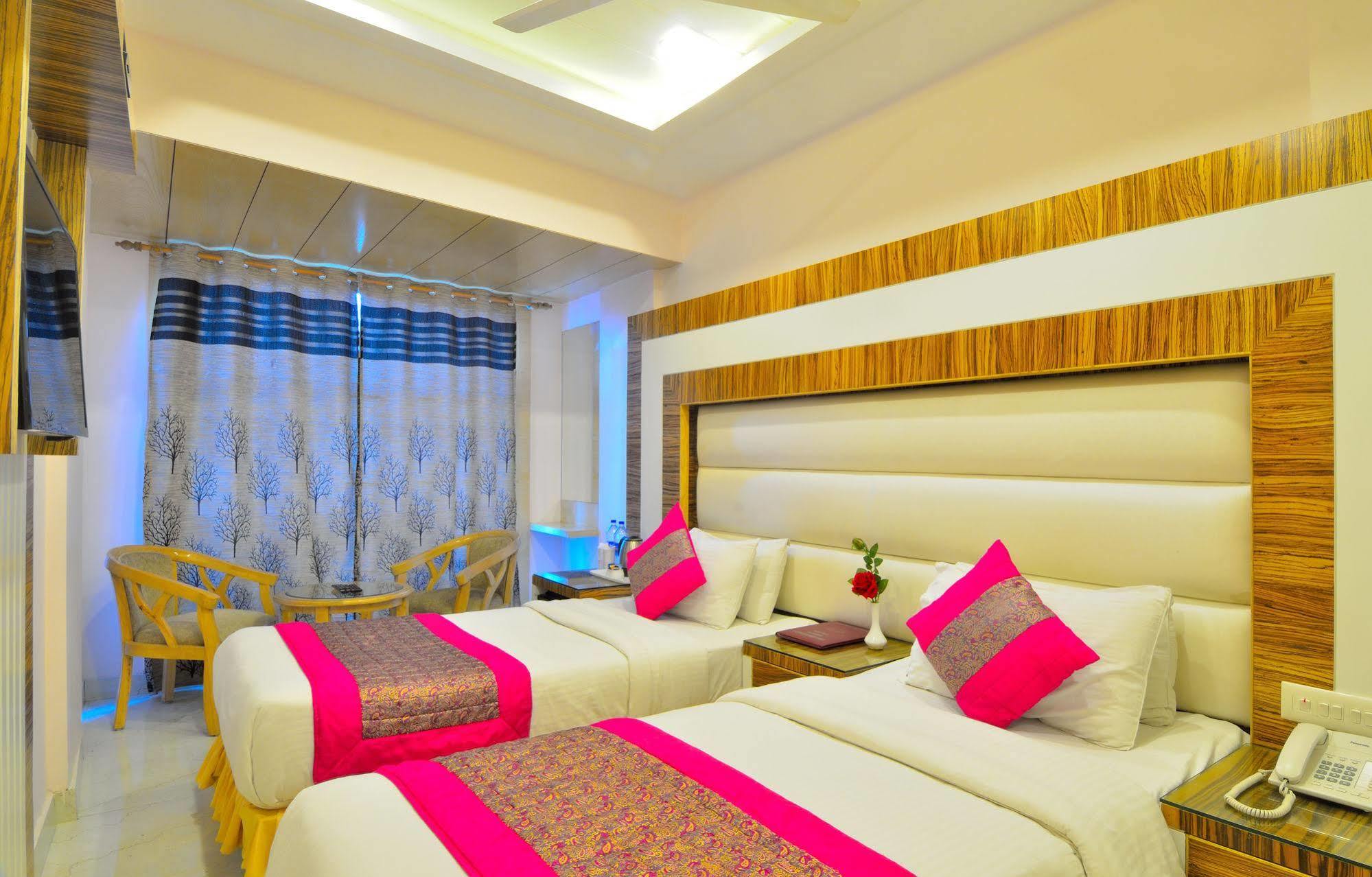 Aman Continental - 2Mins From Railway Station And 5 Mins From Metro Hotel New Delhi Luaran gambar